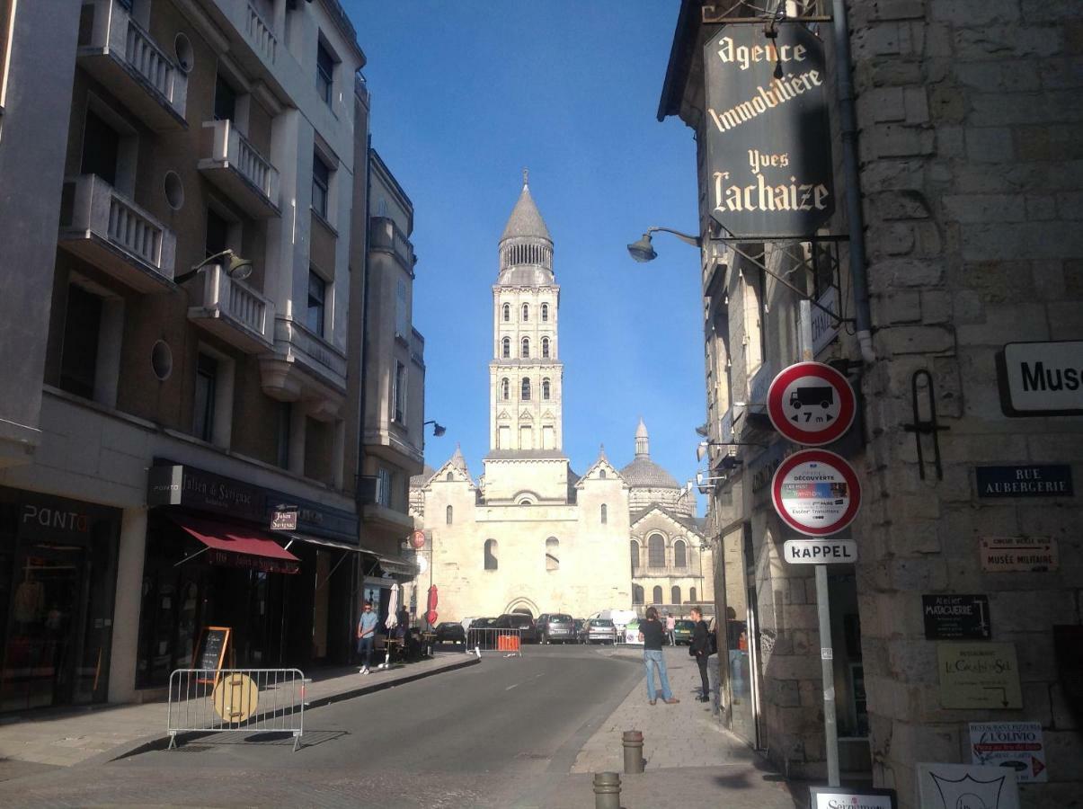 Appart en duplex centre ville à 150m de la cathédrale Périgueux Exterior foto